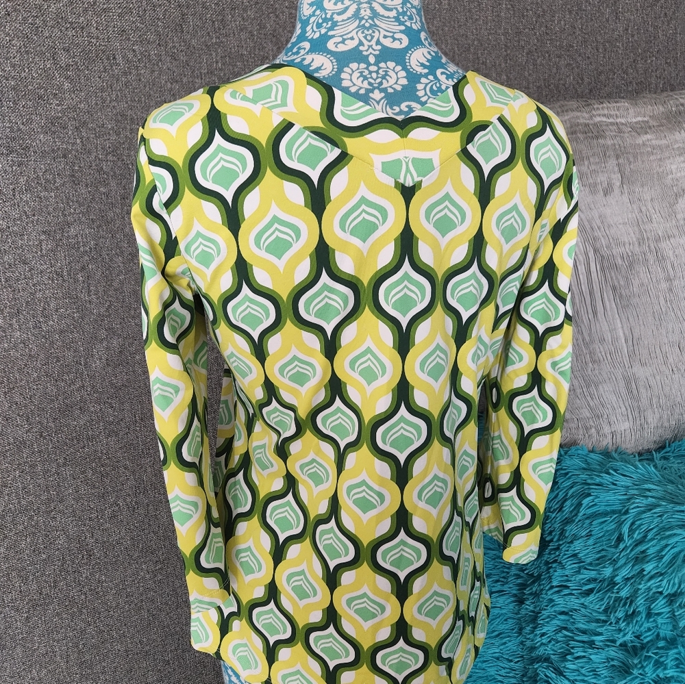 J.mcLaughlin top - Picture 4 of 7